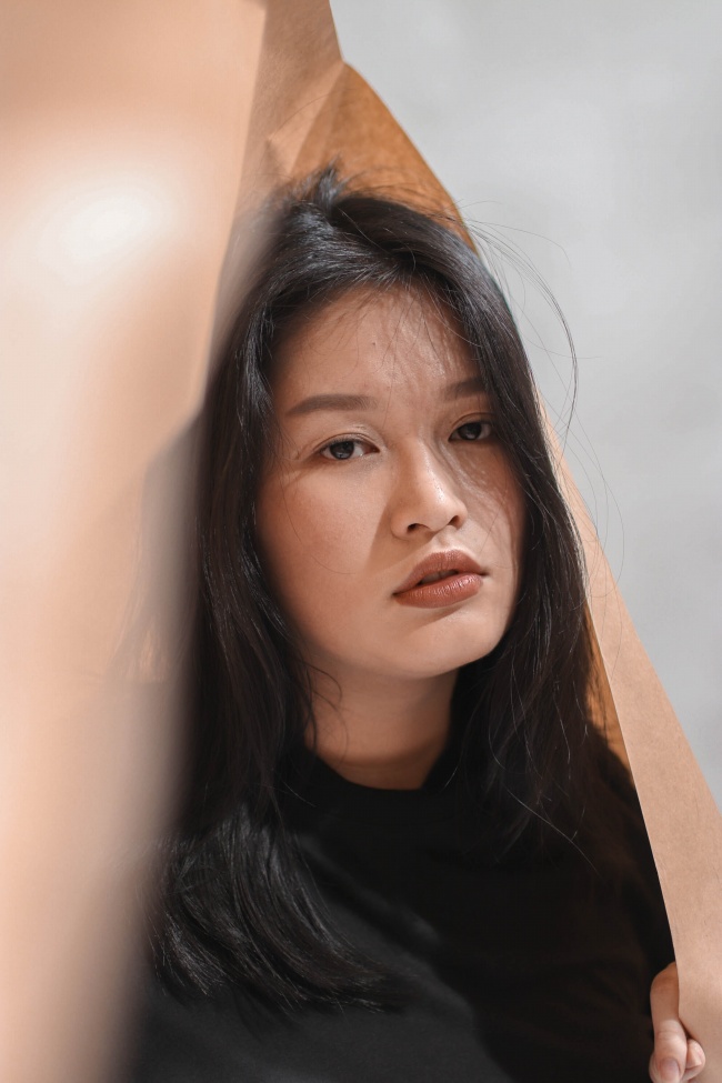 子弹与口红